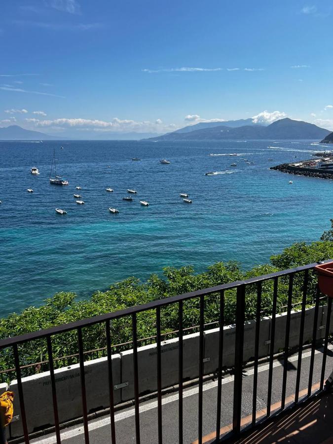Апартаменты Casa Vista Mare Капри Экстерьер фото